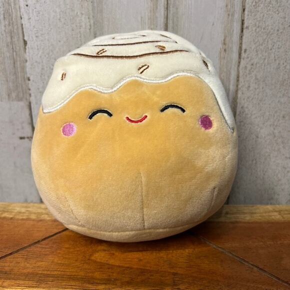 Squishmallow Chanel Cinnamon Roll 5" Plush Toy Food Squad Brown‎ - Picture 1 of 5